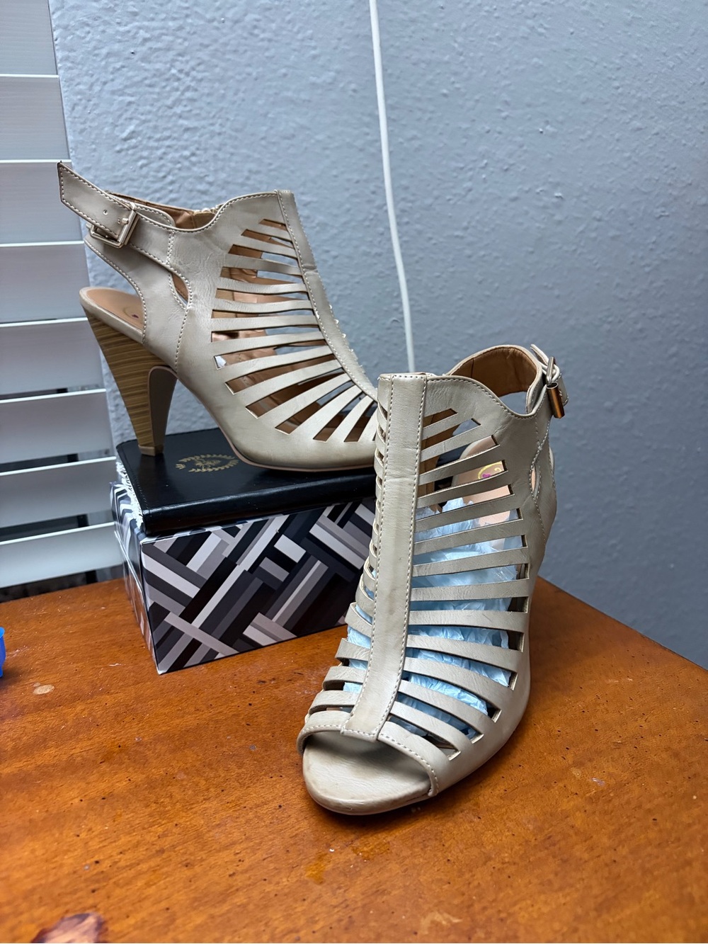 Ladies Open-Toe Cutout Heels in Beige